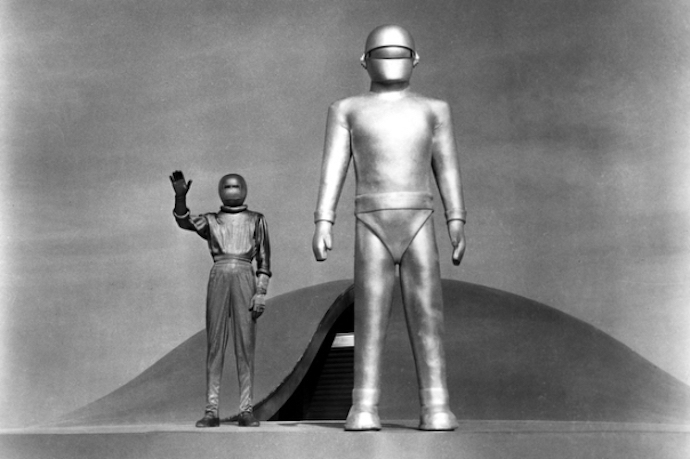 THE DAY THE EARTH STOOD STILL (1951) - A Retro Review